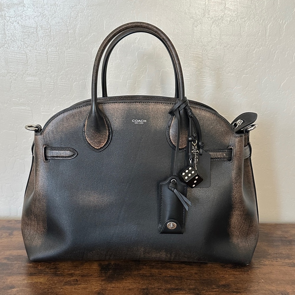 Coach Empire 40 Loved Leather